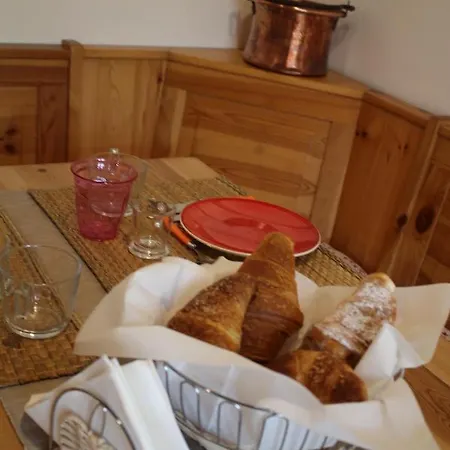 Bed & Breakfast L'helleboro - Immerso Nella Natura